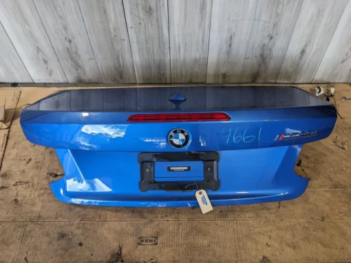 BMW F23 LCI Heckklappe in Estorilblau (B45)